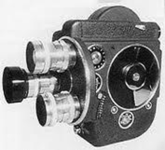 Motorized movie camera
