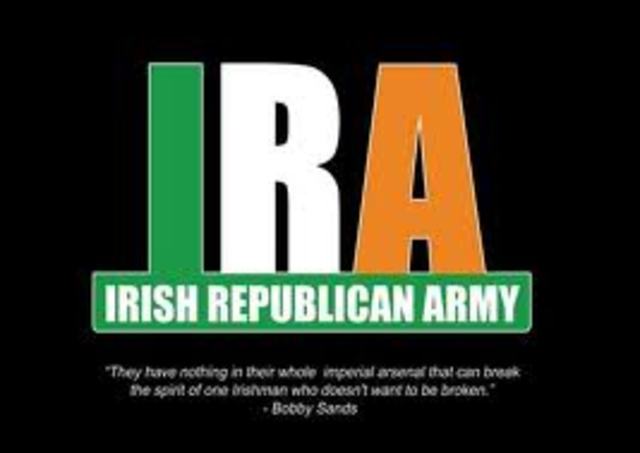 Irish Republican Army begins to dismantle its weapon arsenal