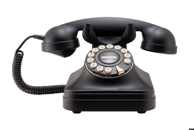 Rahim Khan Calls Amir and Tells Him to Come to Pakistan