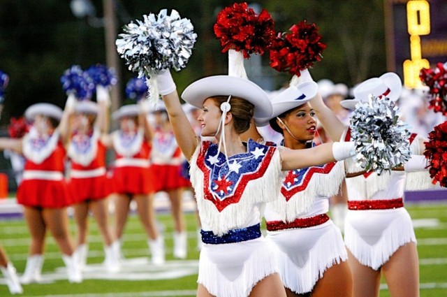 yo hizo de los equipos universitarios el equipo de entrenamiento