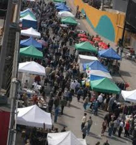 Amir and Baba begin selling at flea market