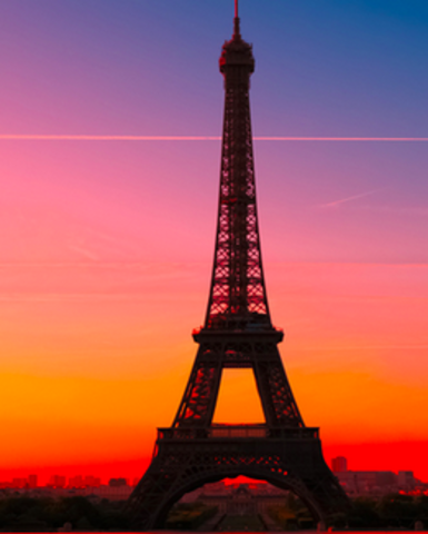 Khaled Hosseini moves to paris