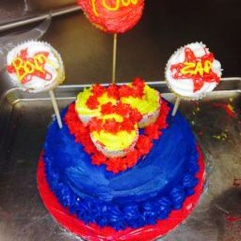 bake a 2 tier cake day