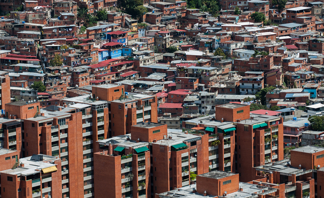 8.8 % pobreza extrema