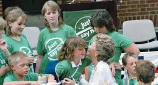 Reagen Helps The War on Drugs