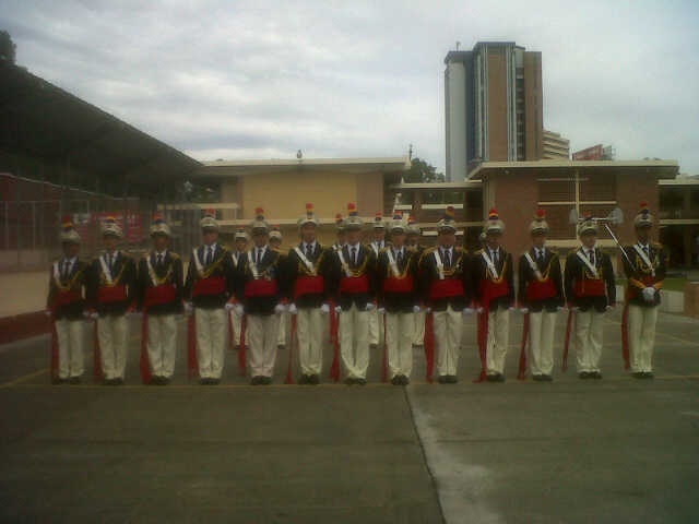 Primera Presentacion Escuadra Gastadores