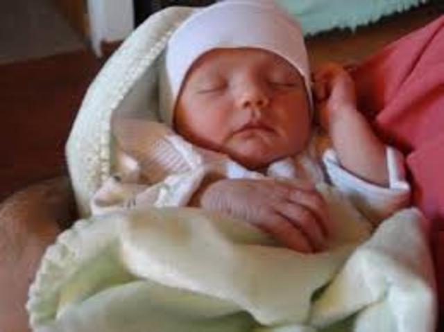 nacimiento de mi hermano victor hugo