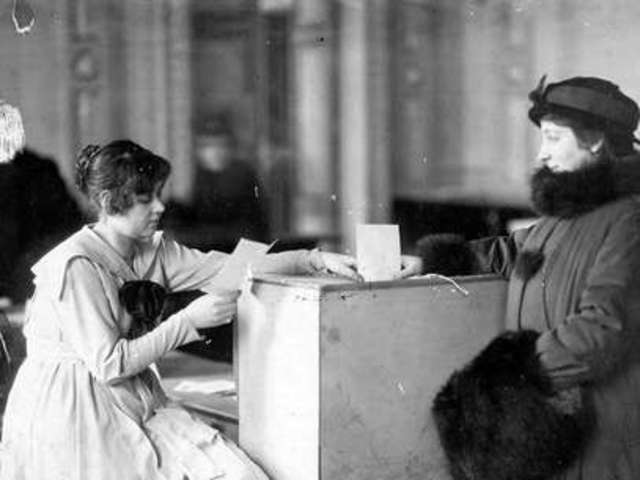 Centenario del Día Internacional de la Mujer