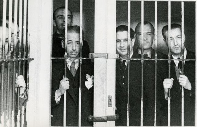 LA REVOLTA DEL 6 D'OCTUBRE DE 1934 A CATALUNYA