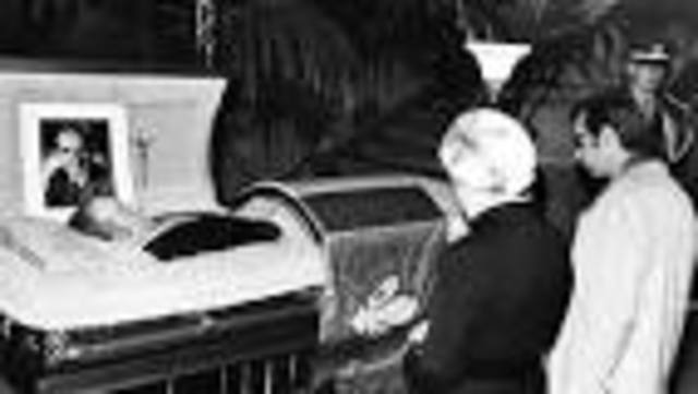 Pierre Laporte is executed