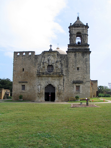 The first East Texas misson