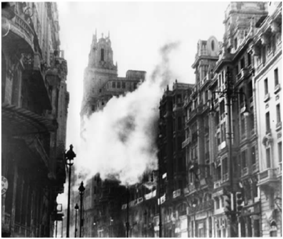 L'ETAPA CENTRAL I DECISIVA DE LA GUERRA ( ABRIL - MAIG DE 1937 / NOVEMBRE DE 1938 ) .