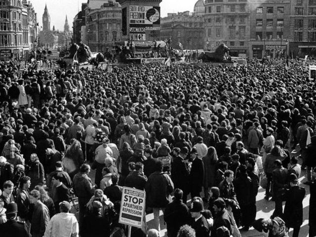 Mandela organizes groups to fight against apartheid.
