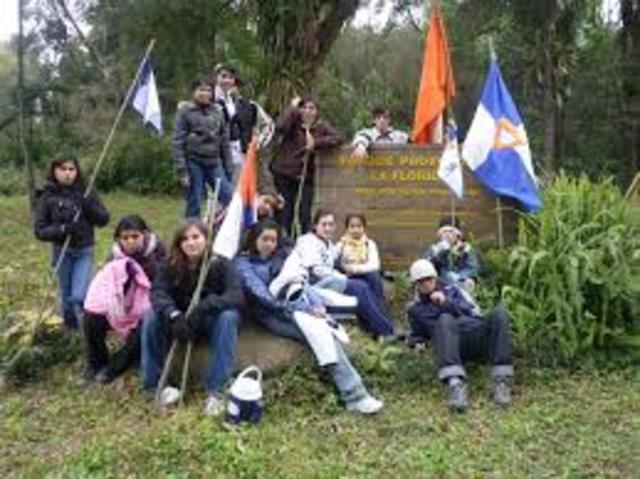 Clubes religiosos y juveniles