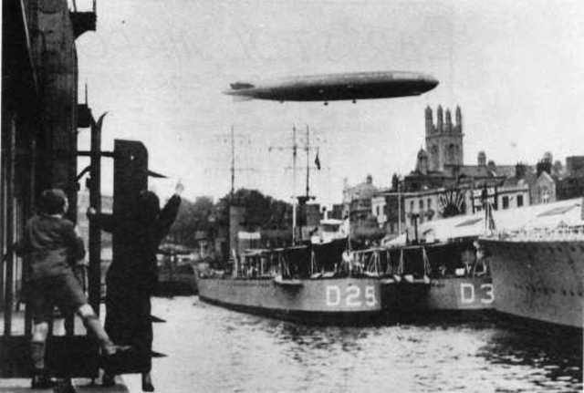 London's first Zepplin raid.