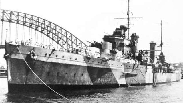 HMAS Sydney sinks German Raider