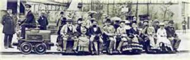 primer tren electrico