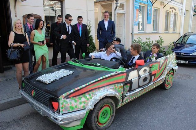 Baigiau Panevėžio „Minties" gimnaziją