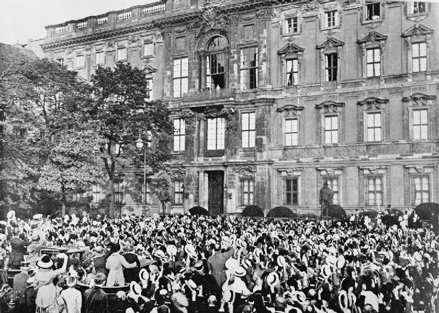 Declaration of War between Gemany and France