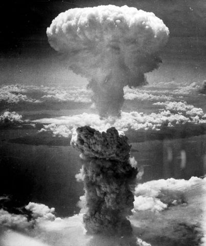 Caída de la bomba atómica en Hiroshima y Nagasaki