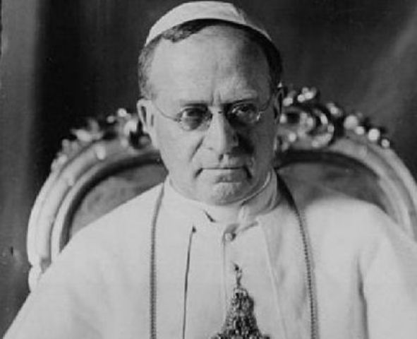 Esglèsia dòna suport a Franco