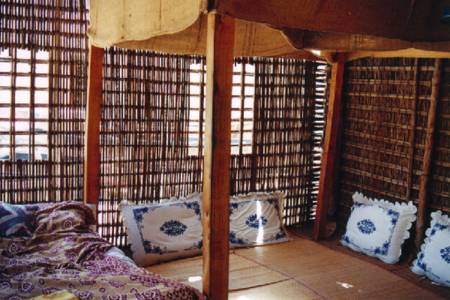 كتاب فنجان قهوه –في مجلس أحمد بن محمد بن هاشل