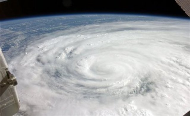 A hurricane hits galveston