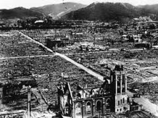 1st Atomic Bomb Dropped On Hiroshima