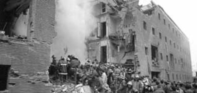 Matanza terrorista de ETA en el centro comercial Hipercor de Barcelona.