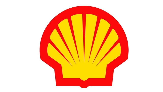 Roald Dahl begins working for Shell Oil