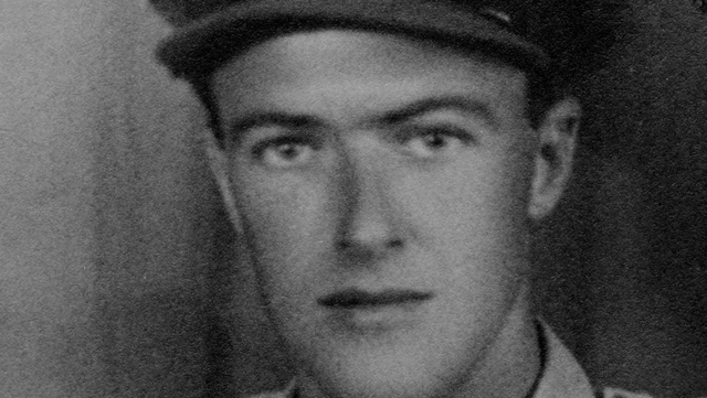 Roald Dahl is posted to Libya, where he is involved in a plane crash