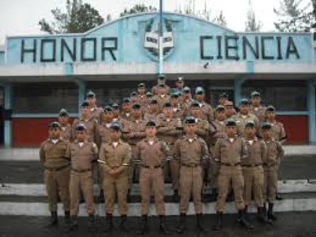 ANTECEDENTES DE LA MILITARIZACIÓN DE LOS INSTITUTOS DE SEGUNDA ENSEÑANZA