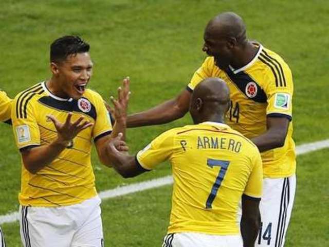 Colombia 3-0 Grecia