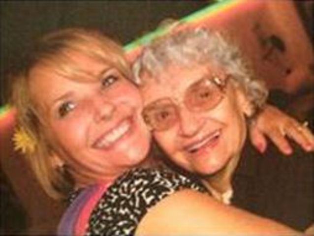 Public memorial held for Annie Bond