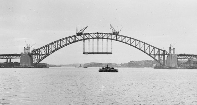 Sdyney Harbor Bridge Opens