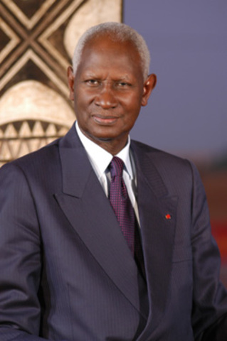 Abdou Diouf successeur de Senghor