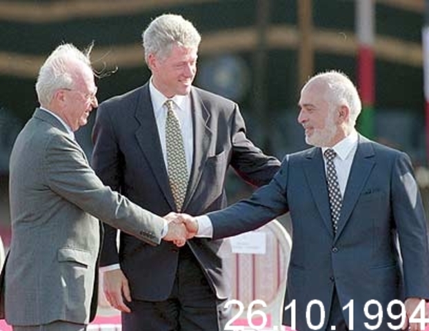 נחתם הסכם השלום בין ישראל לירדן