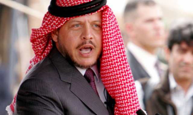 חוסיין מלך ירדן מגיע לביקור ראשון בתל אביב.