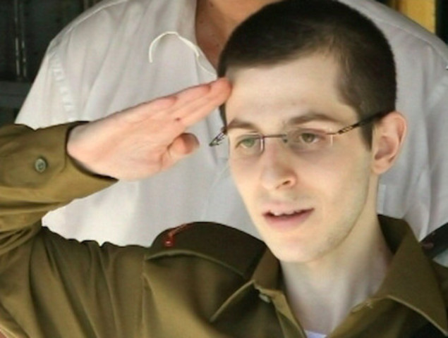 החייל גלעד שליט נחטף לרצועת עזה.