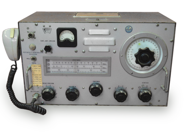 Pimera transmisión radiofónica