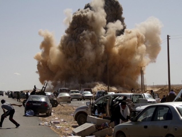 Intervenção Militar Na Libia