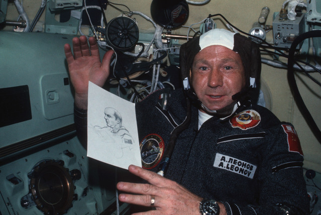 Alexei Leonov Goes Outside of His Capsule
