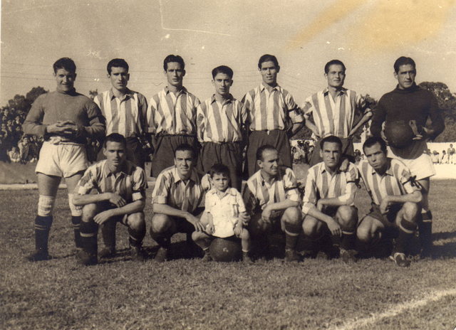 Los Primeros Equipos