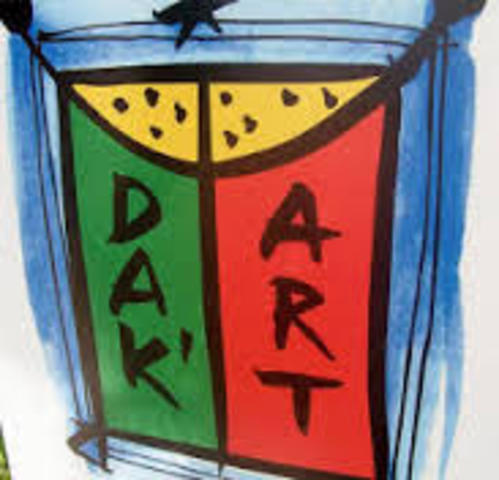 Il participe à la création de l'Ecole des Arts du Sénégal