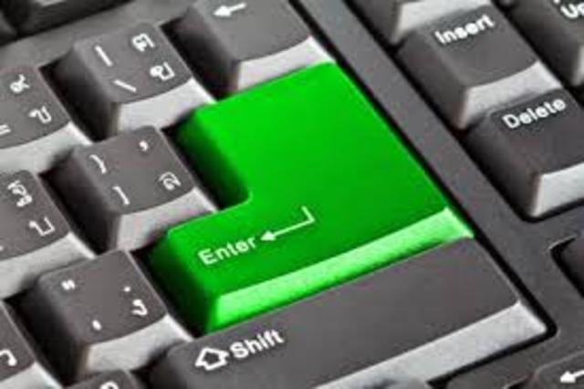 הוקמו שלוש ועדות לקידום שילוב המחשבים במערת החינוך