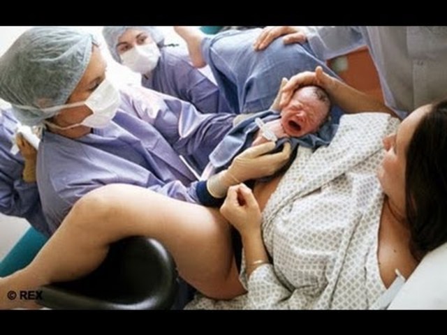 EL COMIENZO DE UNA VIDA  FUERA DEL VIENTRE MATERNO