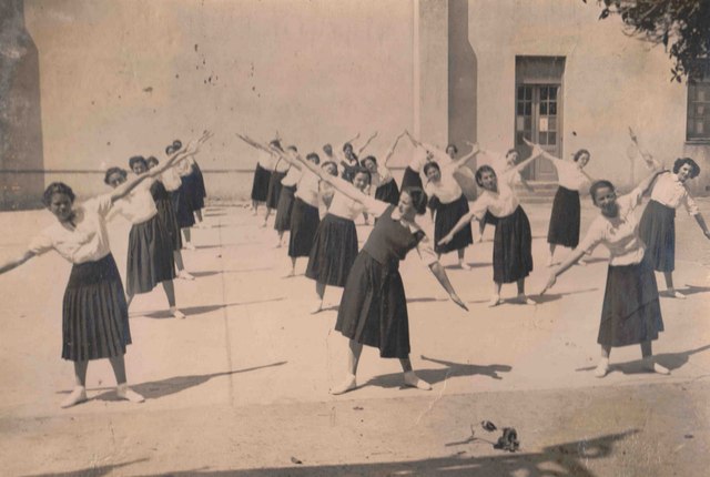 Escuela Superior Femenina