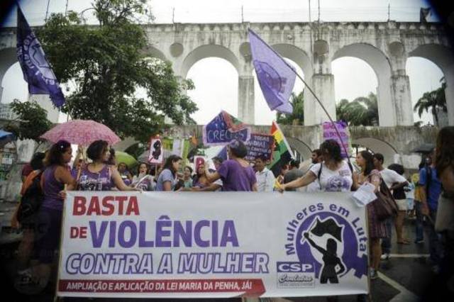 Monique Sena Figueira de Albernaz - UNIGRANRIO - Caxias - Manhã;Matrícula: 1004196