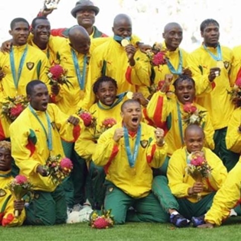 Premiers trophées avec l'équipe nationale