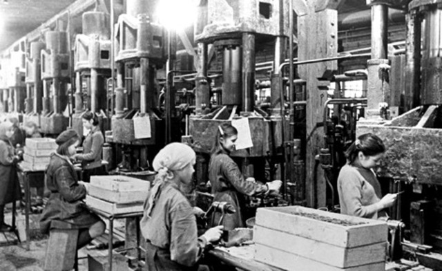 эвакуированные заводы